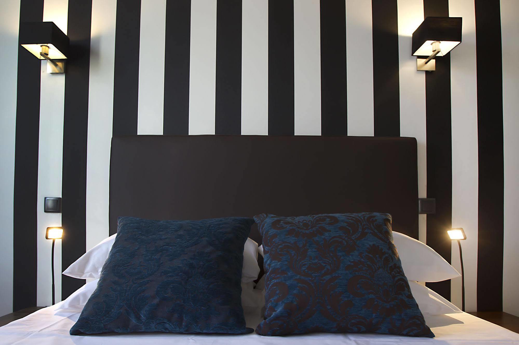 Boutique Hotel Valezieux Рошкорбон Екстер'єр фото